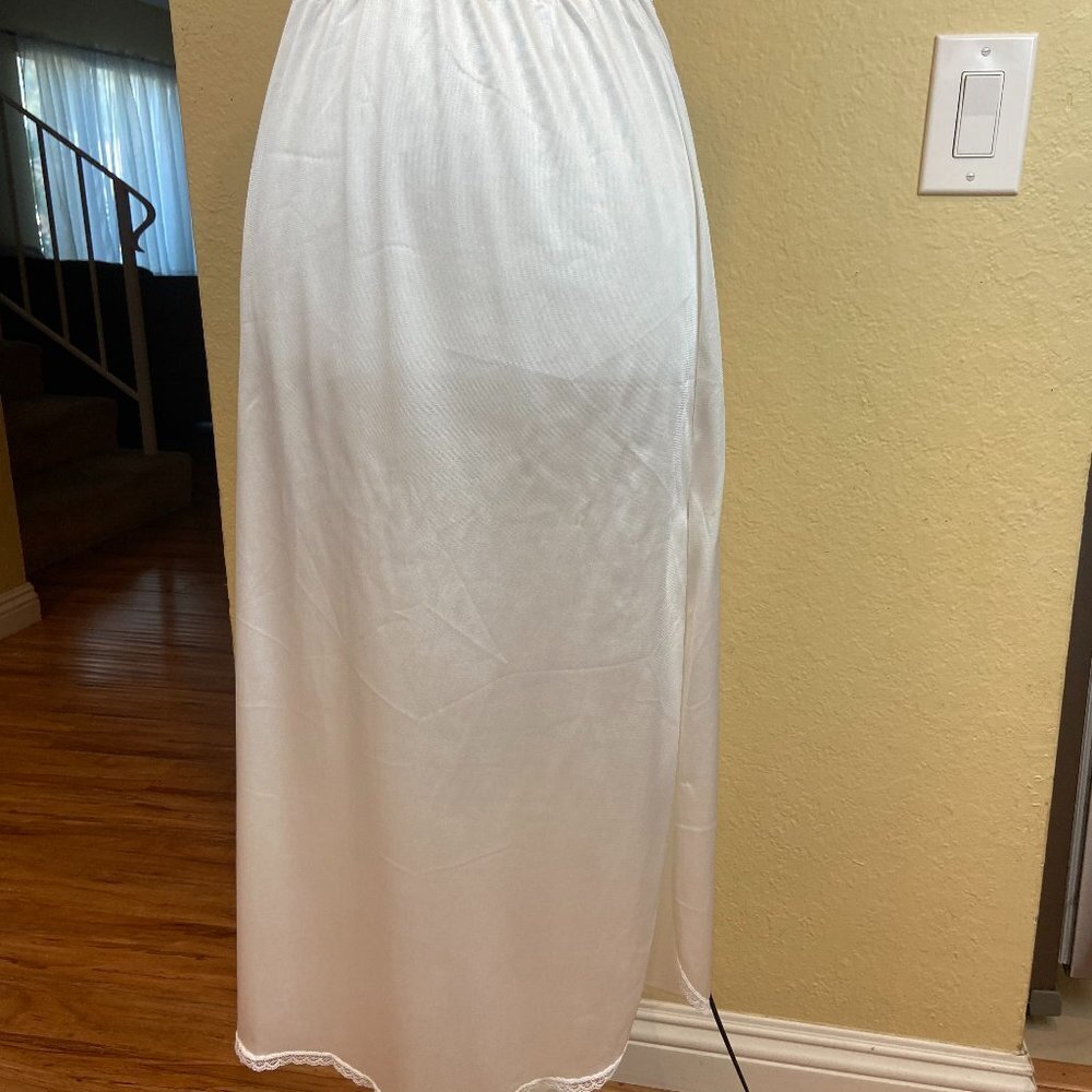 Vintage Vassarette  Half slip skirt Size S